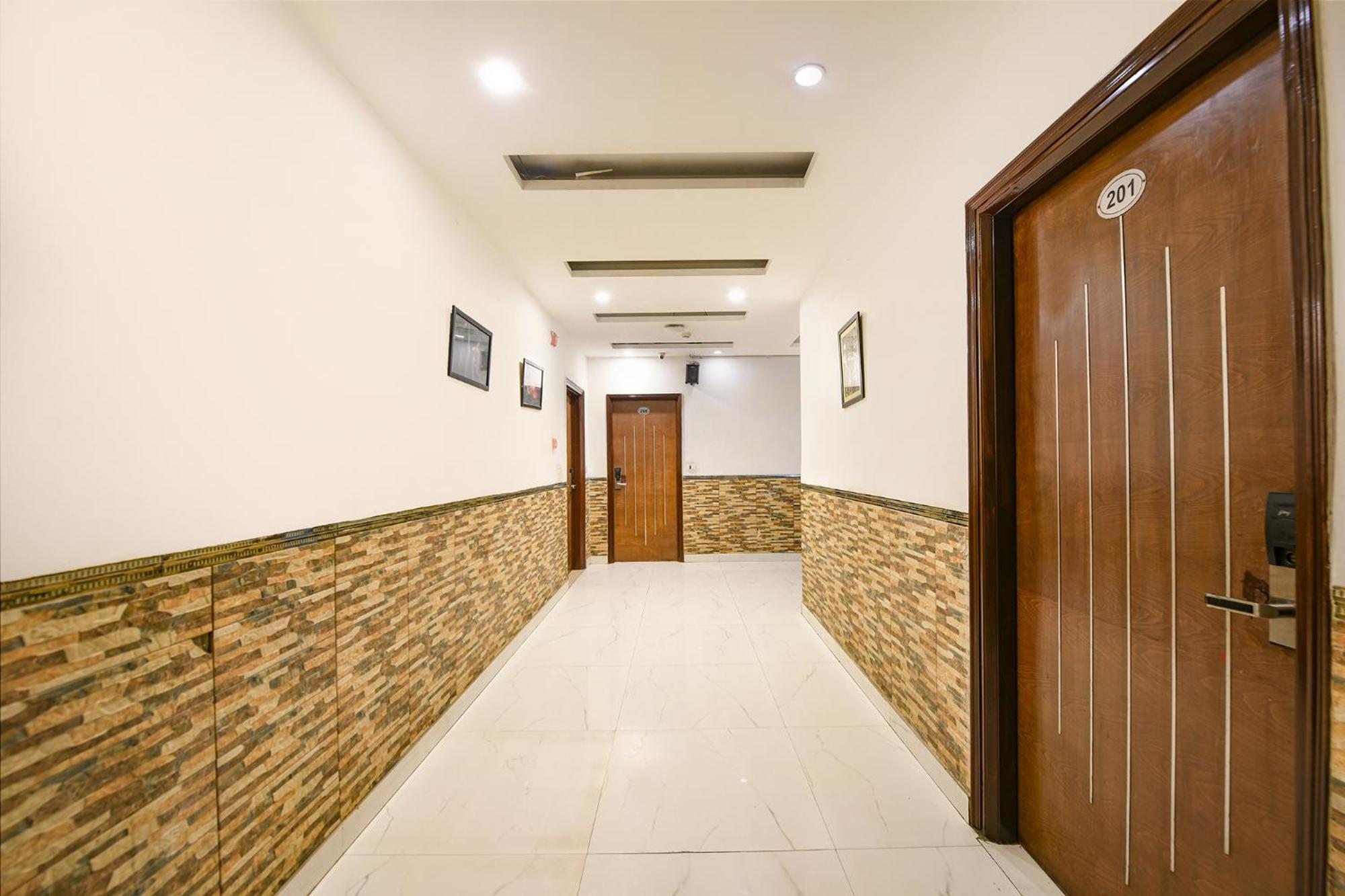 Fabhotel The Kings Plaza 新德里 外观 照片
