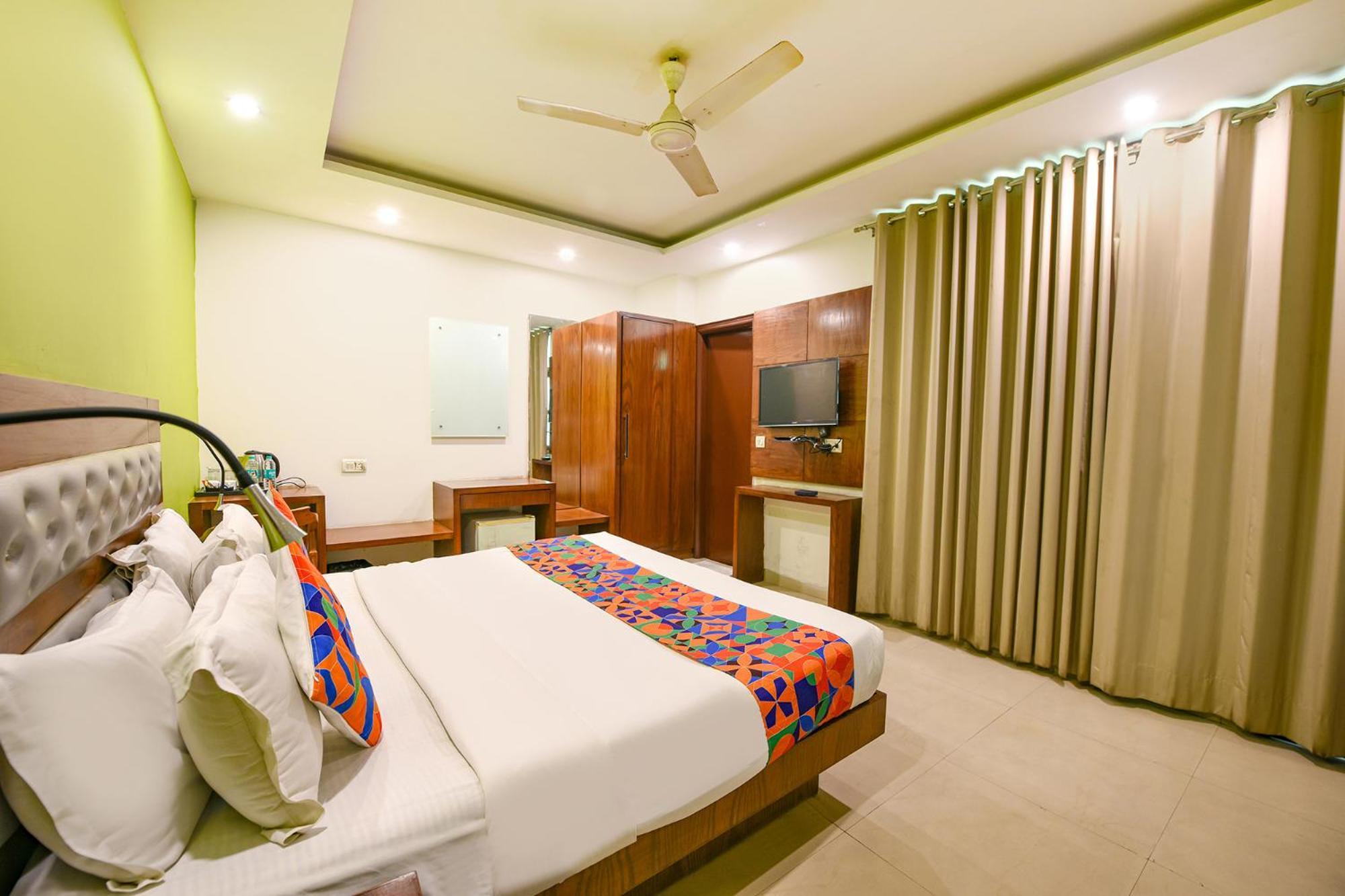 Fabhotel The Kings Plaza 新德里 外观 照片